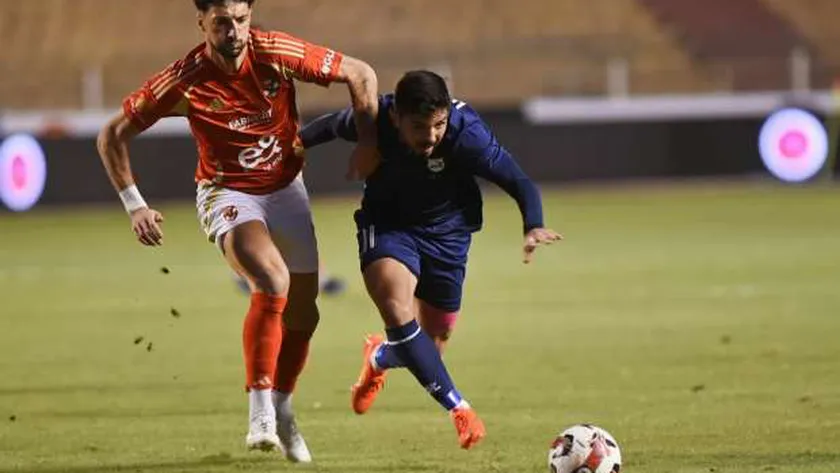 نجم الأهلي يفكر جدياً في عرض بيراميدز