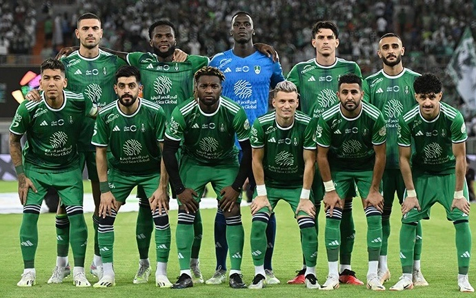 "الأهلي السعودي: كيف تحولت نقطة التحول إلى إنجاز تاريخي"